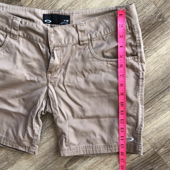 Taupe/brown O Shorts - Picture 4 of 4